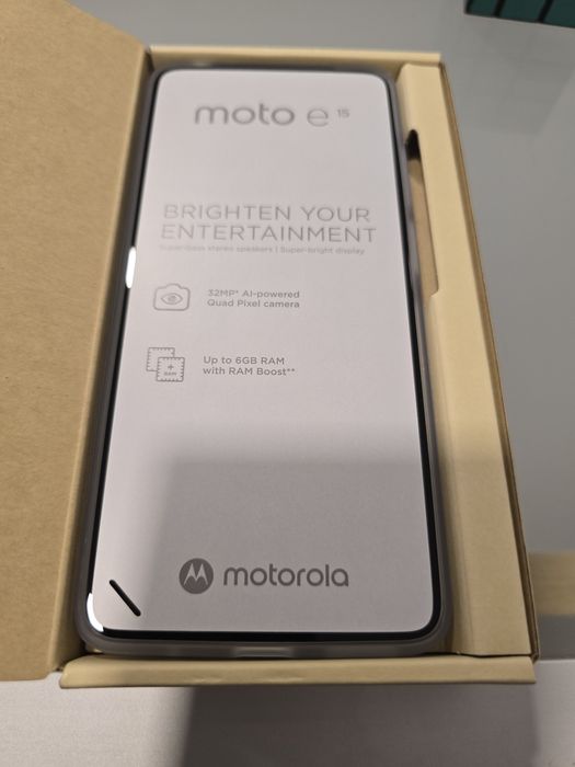 Motorola Moto e15 64GB Misty Blue (Selado)