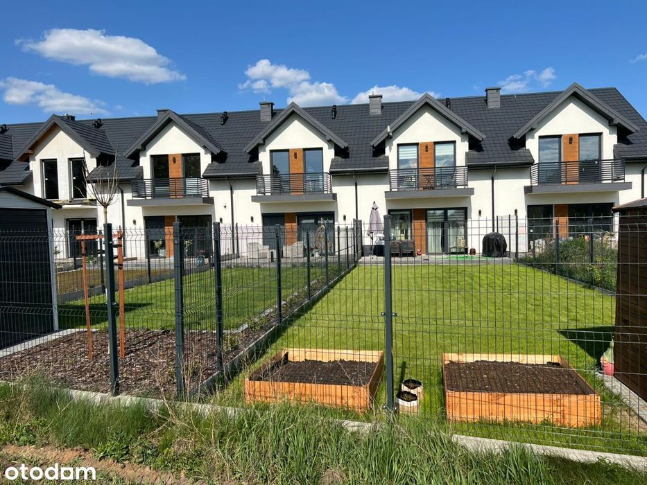 Dom w zabudowie szeregowej - Brzozówka