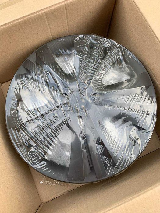 Ковпаки, колпаки r13. Колпаки 13 на Жигулі. Колпаки чорні r13