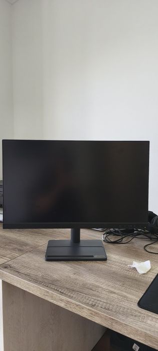 Monitor Lenovo 24 polegadas499126645399244800