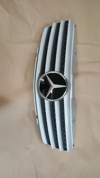 Atrapa Mercedes sl500 r230 przedlift