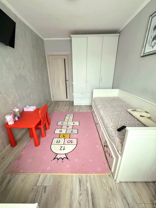 Продаж 2 кім квартири з ремонтом на Сихові