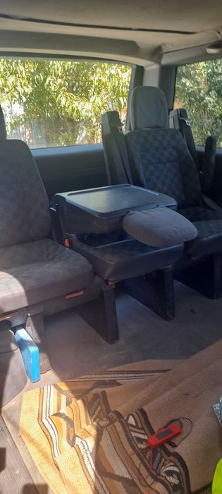 Vendo carrinha Mercedes Vito com 12000 km, inspeção feita até 2027/10, pintura/chaparia fraca.