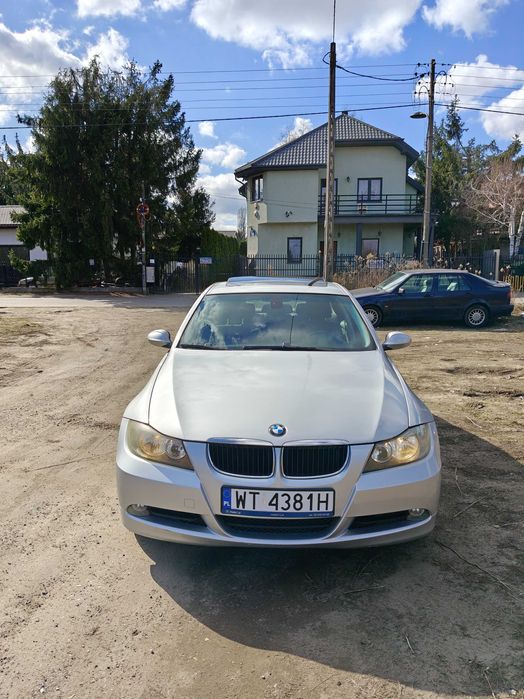 BMW E90 320i sprzedam