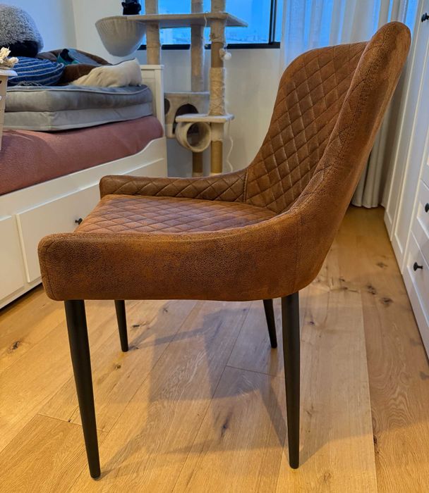 Cadeiras de Jantar Vintage Castanho (JYSK) – Conjunto ou Separadas