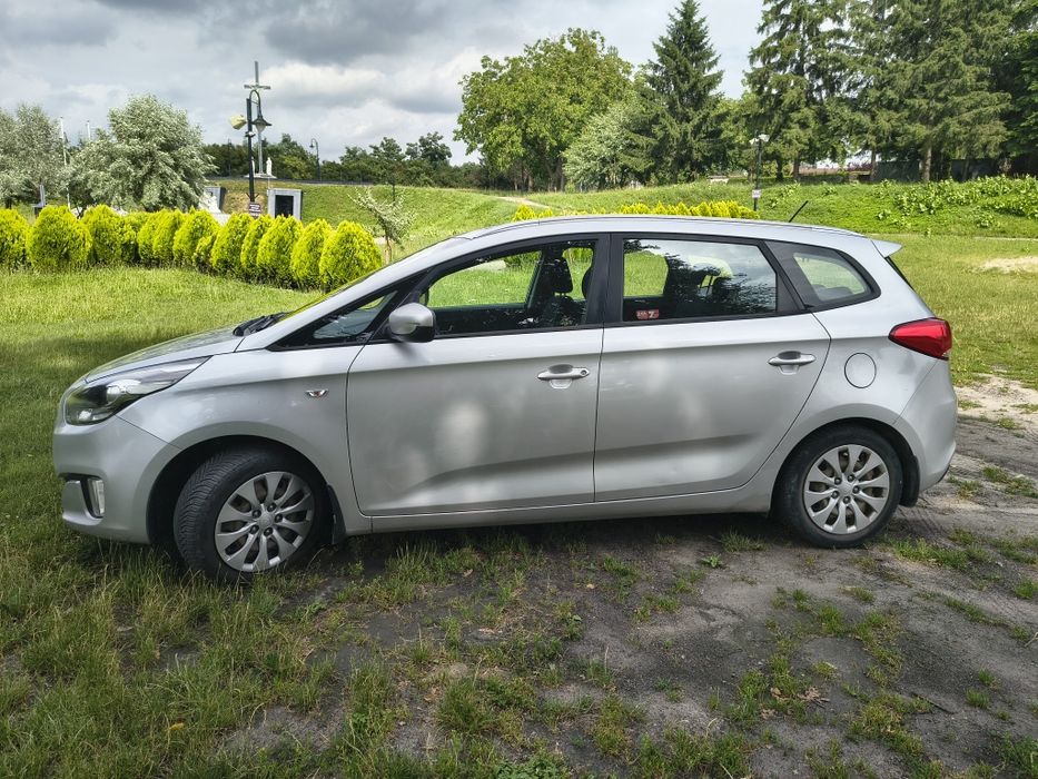 Kia carens 2014 1.7CRDI
