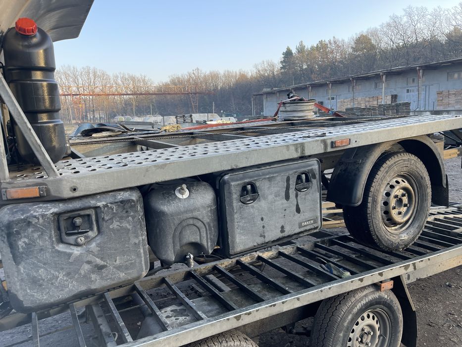 Платформа евакуатор спринтер 903