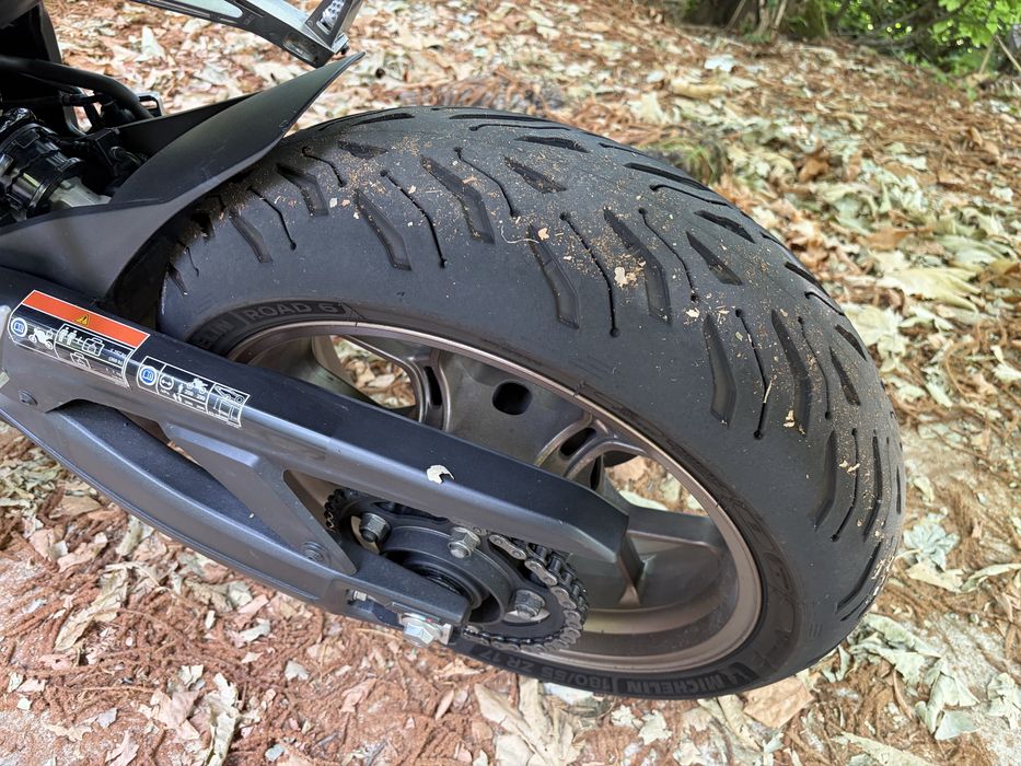 Honda CB650R E-Clutch 35kw 2024