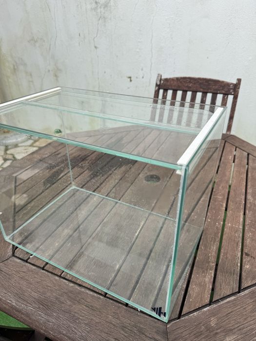 Aquário para peixes