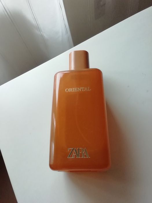 Frasco de perfume Zara, vazio