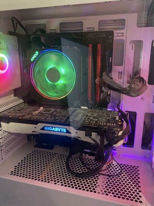 Komputer do gier i nauki