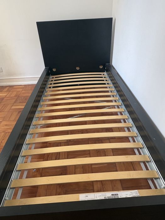 Estrado cama IKEA com colchão opcional
