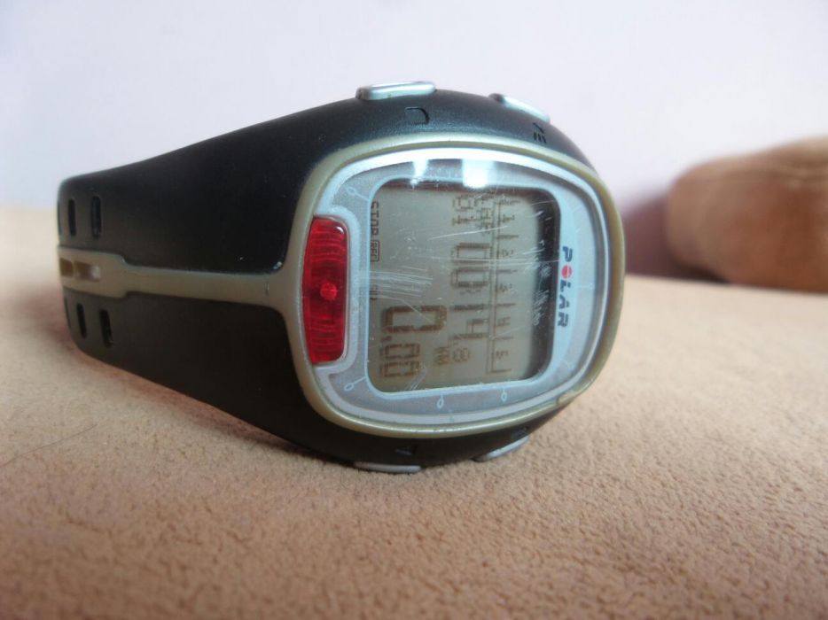 Zegarek pulsometr Polar RS 200 do biegania na rower smartwatch