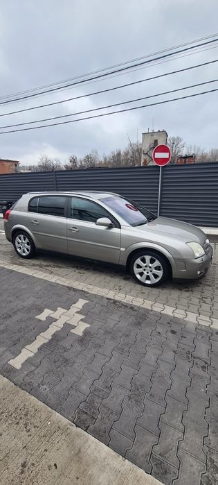 Opel Signum 2004 2.2 бензин