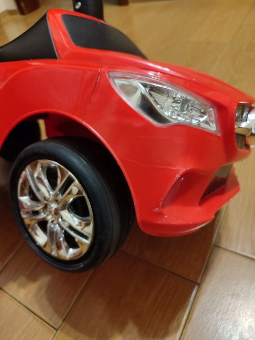 Машинка дитяча, толокар