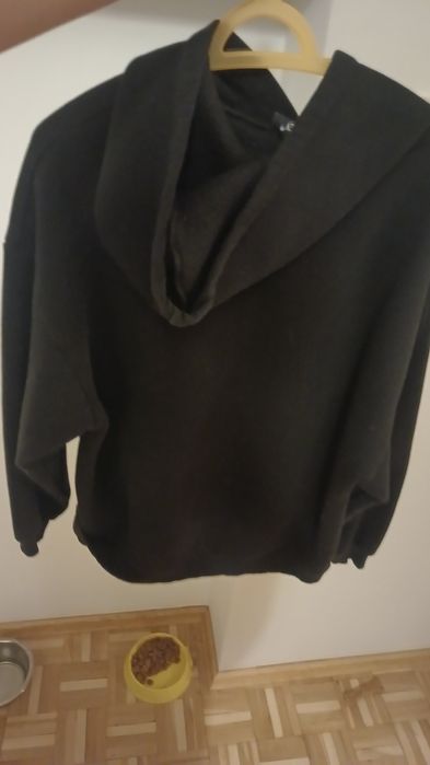 Czarna bluza nyc