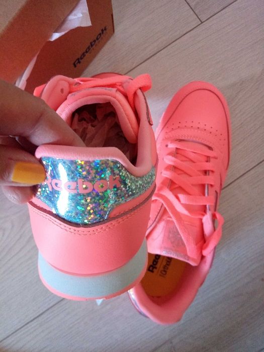 Reebok buty damskie nowe, neonowy kolor