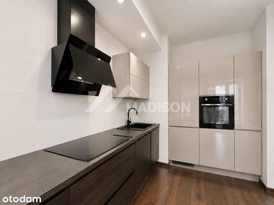 54,5 m2 | 2 pokoje | balkon | garaż | Plac Vogla