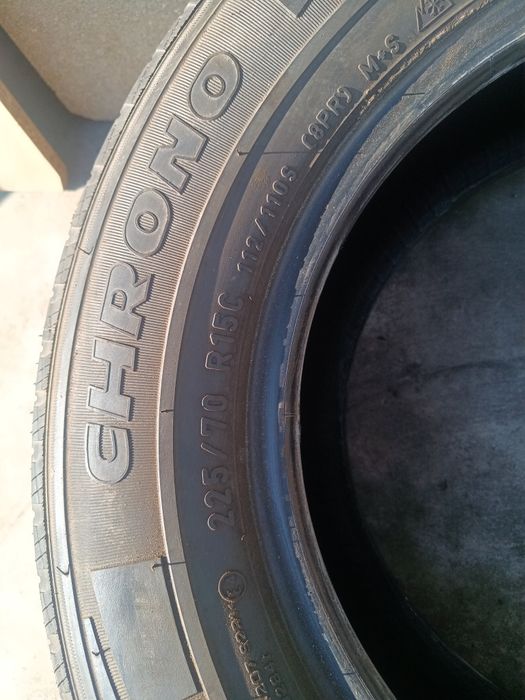 225/70R16C Pirelli