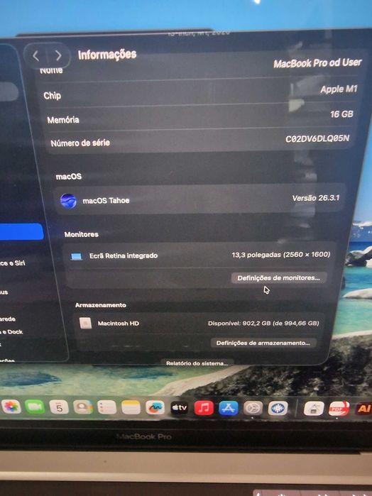 MacBook PRO Touchbar M1, 2020  com varios programas disco 1tb
