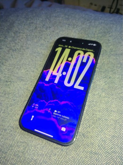 Iphone 14 pro com 256gb de memoria