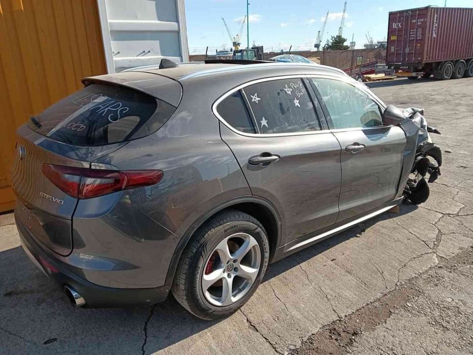 Alfa Romeo Stelvio разборка запчасти
