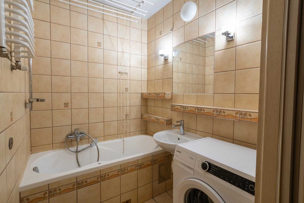 3 pokoje 64,9 m² | 1. piętro | winda | balkon | osobna kuchnia