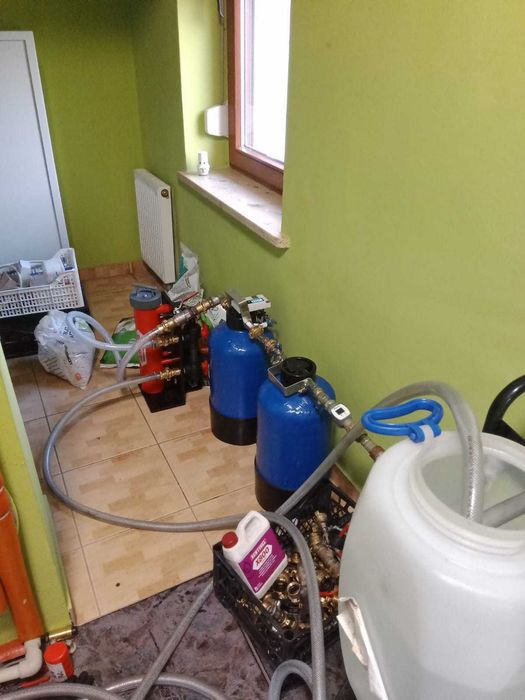 Chemiczne czyszczenie płukanie instalacji CO Odkamienianie Hydraulik