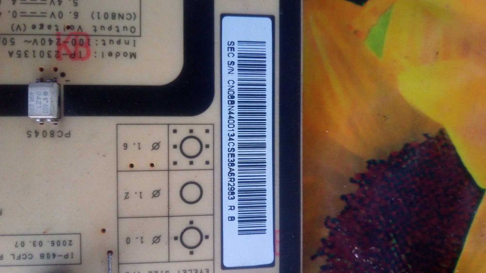 SAMSUNG LE40R72B. телевізор на запчастини.