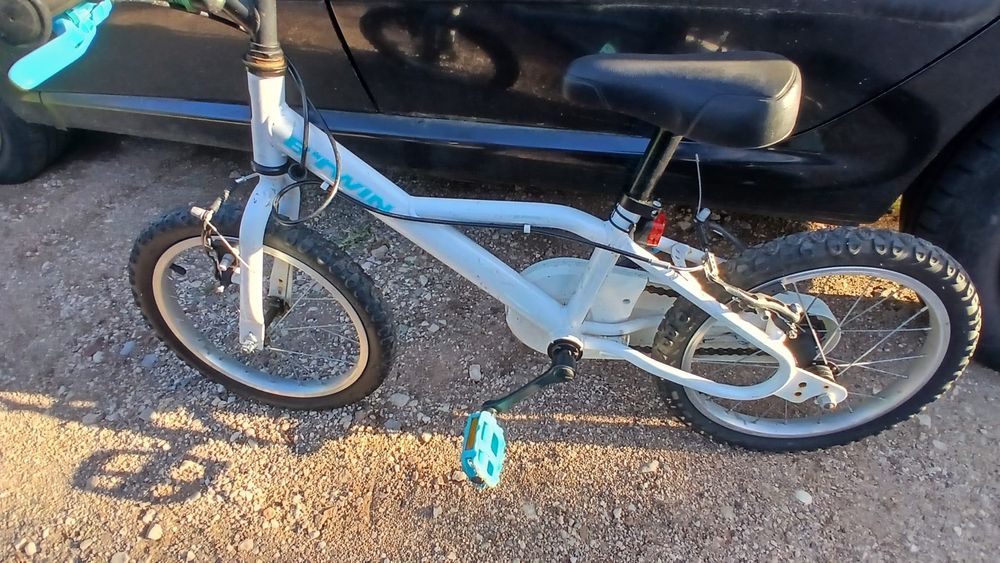 bicicleta usada em bom estado