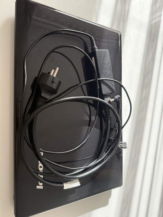 Laptop lenovo g585 Windows 10 Home