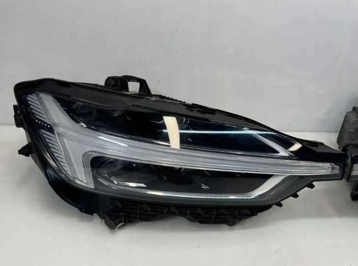 VOLVO XC60 II Фара Фари передні ліва права FULL LED MID LED USA EU Рестайл Дорестайл