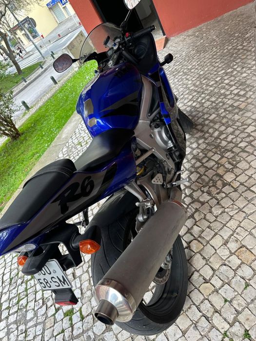 Yamaha yzf r6 2001 Loures • OLX.pt