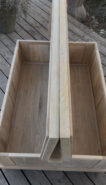 Stolik kawowy / skrzynia , lity dąb