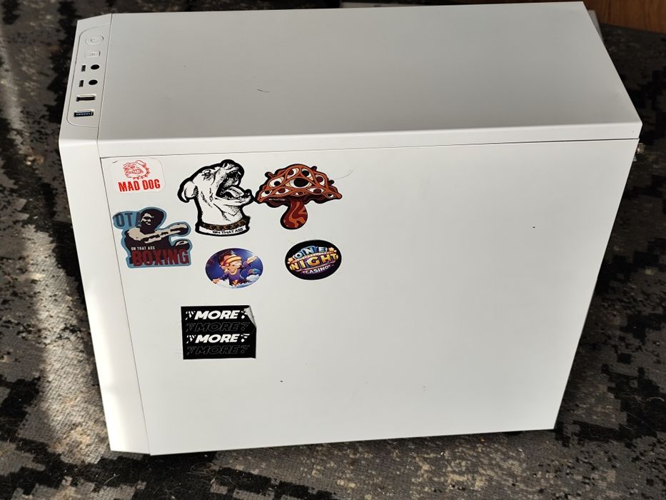 Komputer stacjonarny