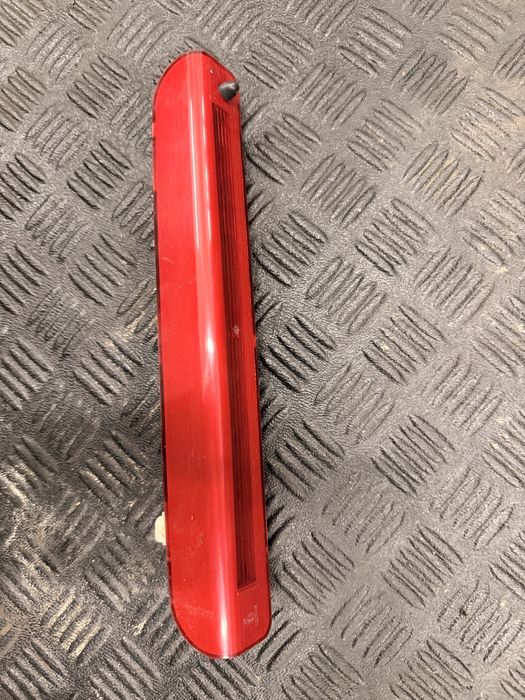 Swiatlo stop centralne megane 3 tyl