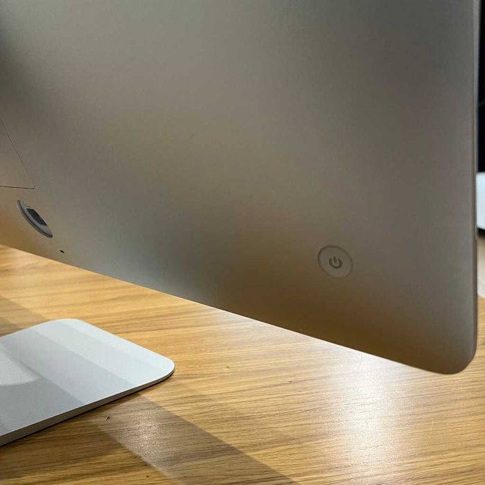 Apple iMac Retina 5K 27" 2017 i5 64GB 1TB SSD