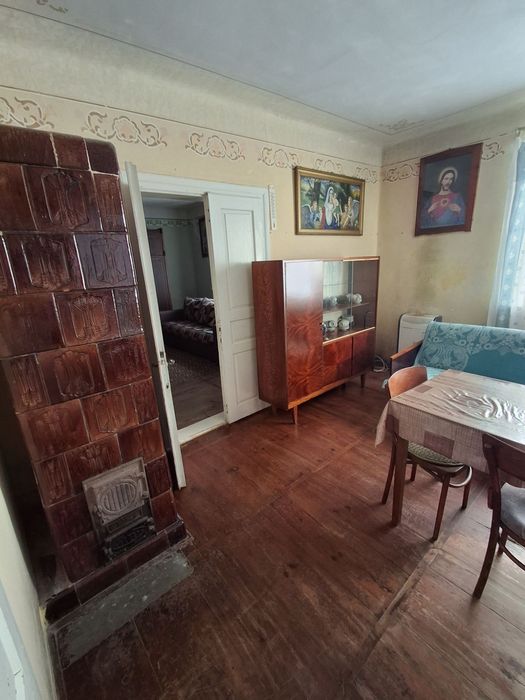 Продається будинок у с.Лісок Золочівського р-н вул. Головна 102