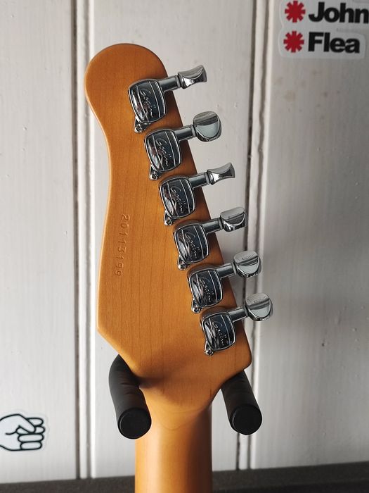 Guitarra Godin Stadium HT