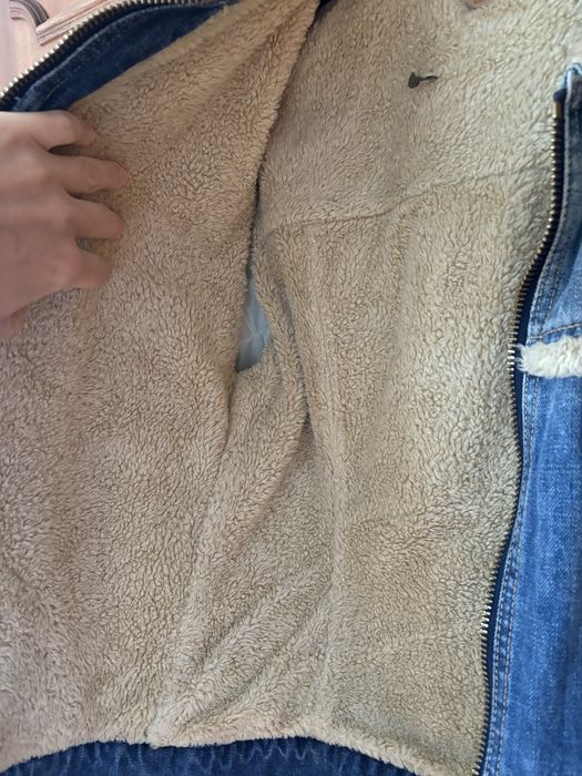 Casaco de Ganga Levis com pelo (sherpa)