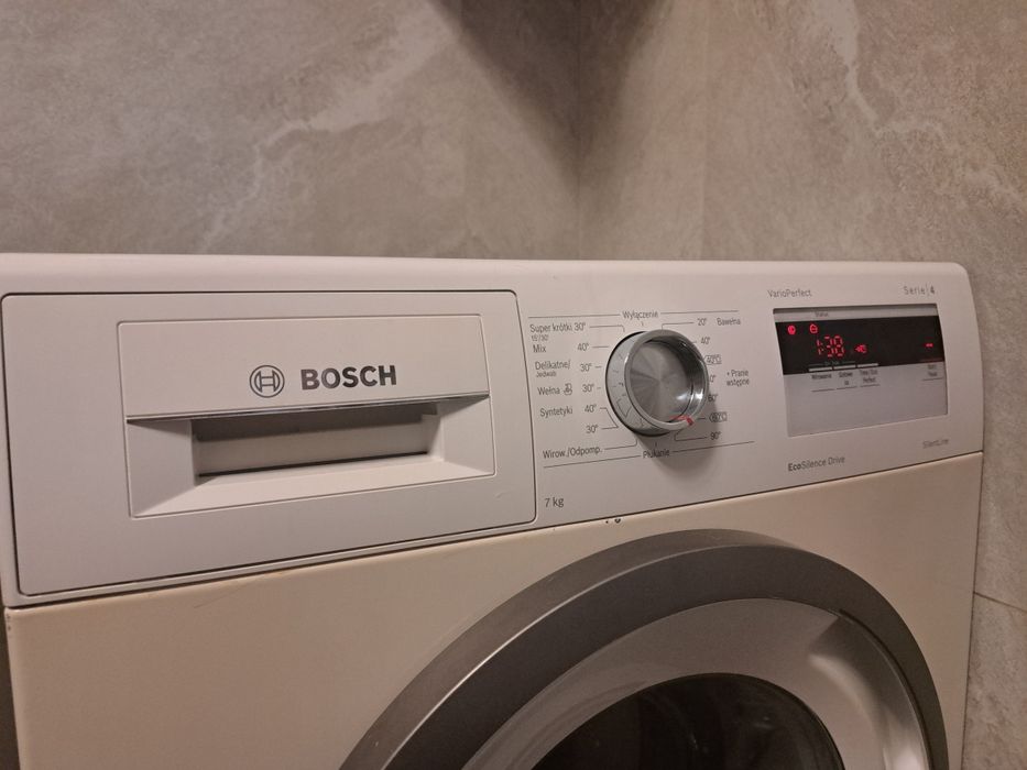 Sprzedam pralkę Bosch series 4 100% sprawna