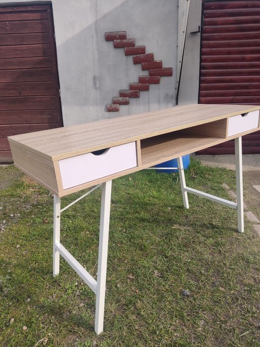 Biurko młodzieżowe jak nowe