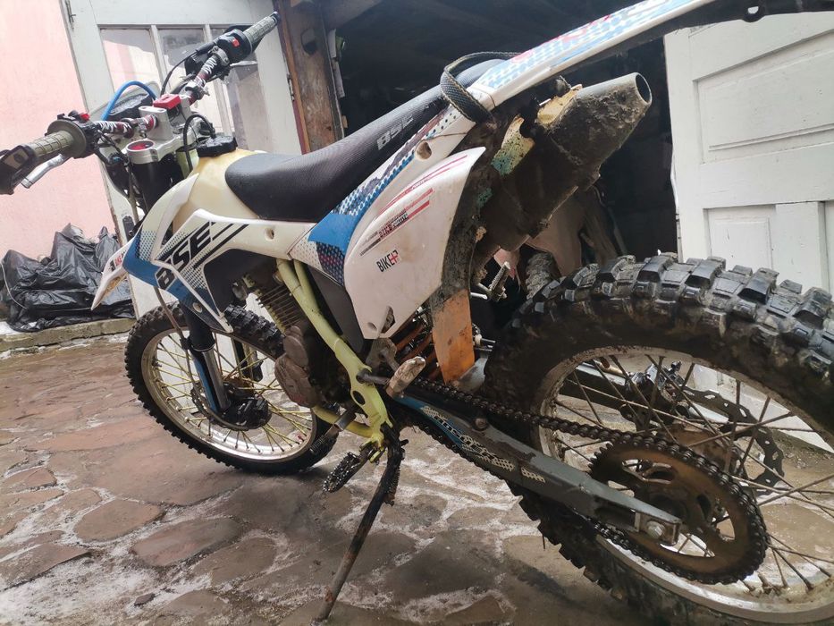 Продам строчно BSE 250