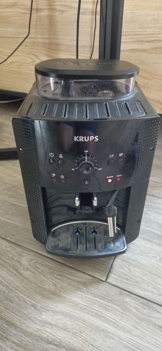 Ekspres Krups i Goetze & Jensen
Ekspres GÖTZE & JENSEN ECM500K