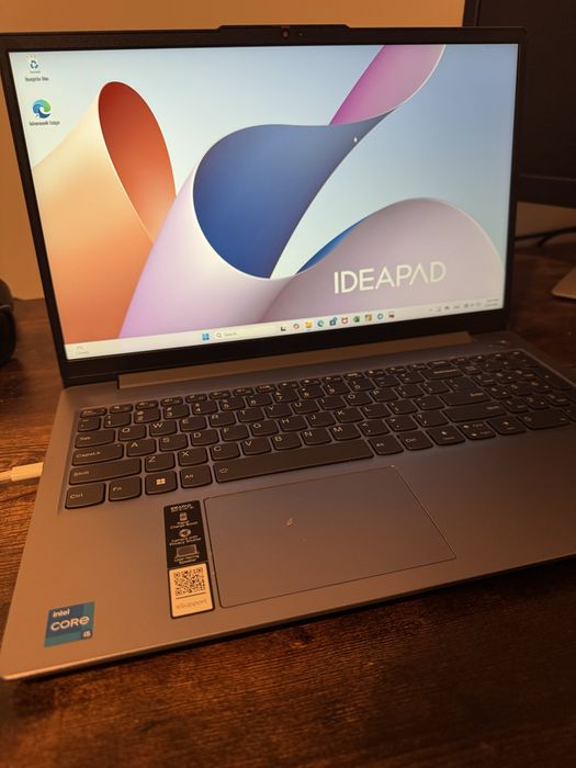 Lenovo IdeaPad Slim 3i 15” Gen 8 | i5-12450H | 16 GB RAM | SSD 1 TB | Stan bardzo dobry
