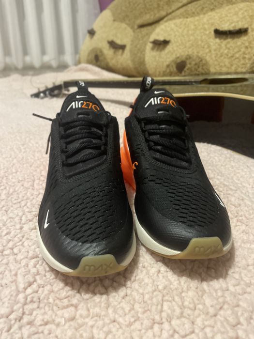 Кросівки Nike Air Max 270 Black/Orange. Розмір EUR 43