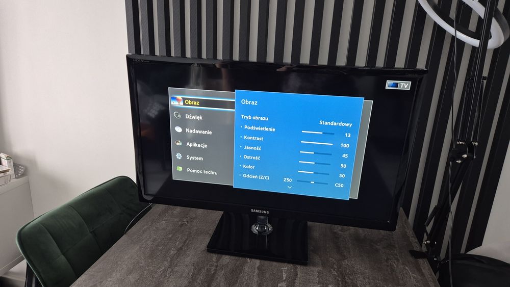 TV / Monitor Samsung T28C570