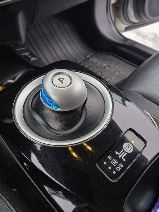 Nissan leaf 10.2014 TEKNA 86%