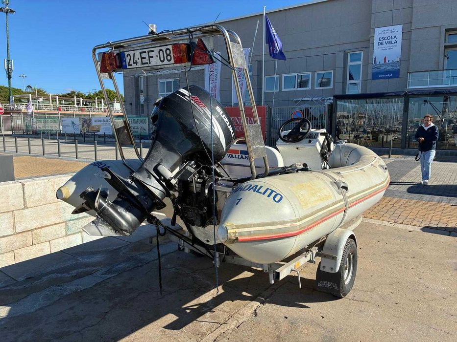Barco Semi-rígido Valiant 450 + Motor Suzuki 40cv + Atrelado