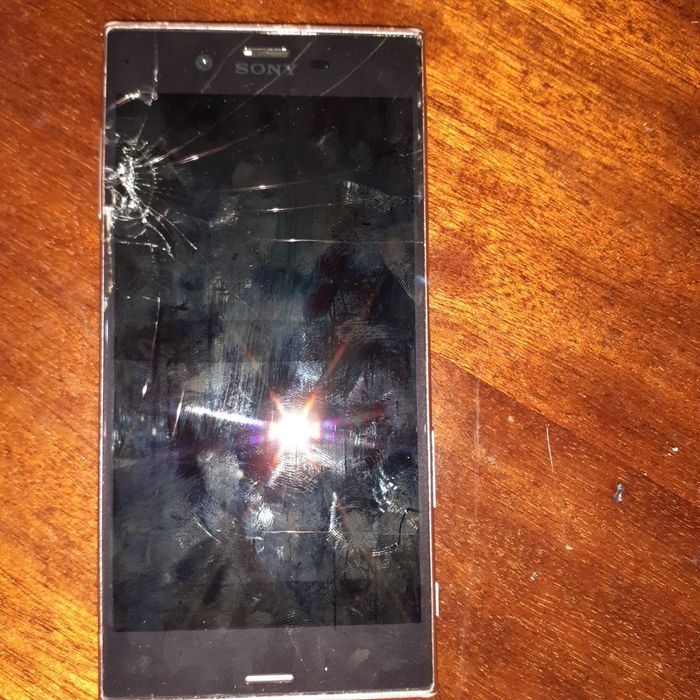 Обменяю/продам телефоны под запчасти